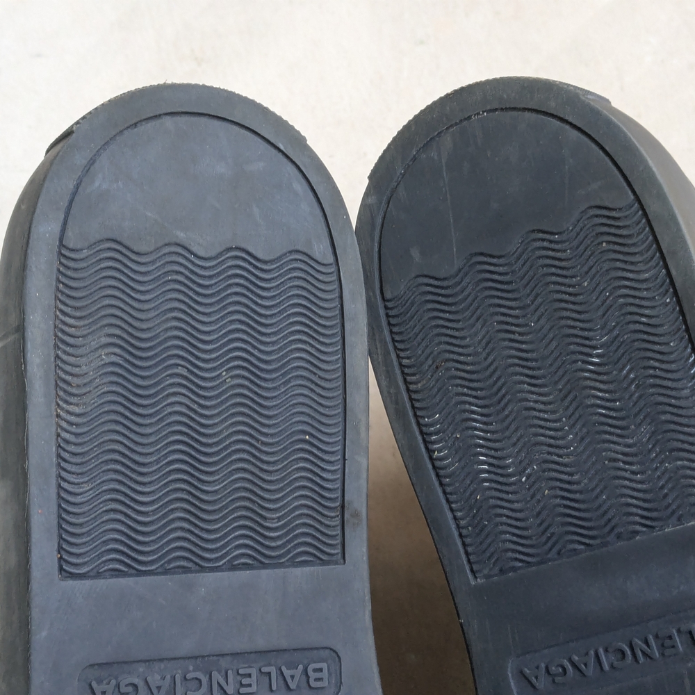 Balenciaga Blue Suede Sneakers - Picture 16 of 16
